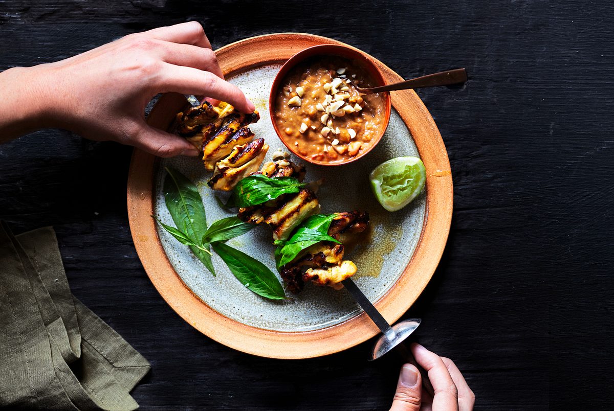 Hähnchen-Saté und Erdnuss-Dip Rezept