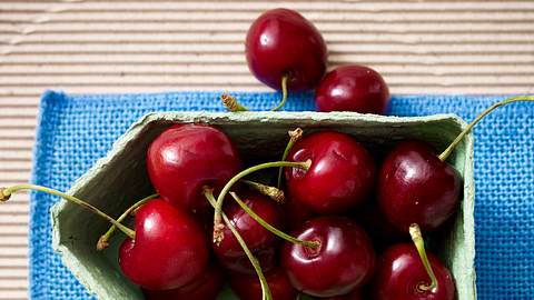 Kirsche - rotes Sommer-Früchtchen - Foto: Food & Foto Experts