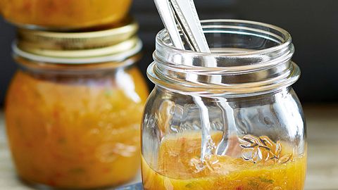 Mango-Pfirsich-Minz-Aufstrich Rezept - Foto: House of Food / Bauer Food Experts KG